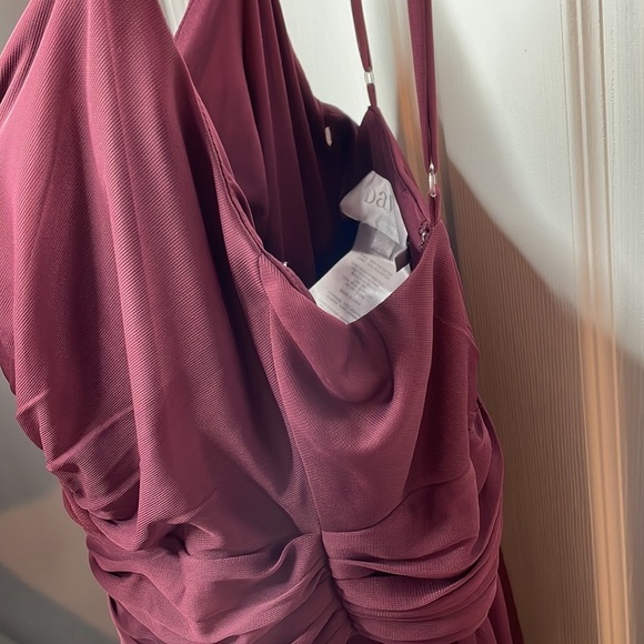 David’s Bridal Long V-Neck Maroon Dress with Leg Slit - Picture 7 of 12